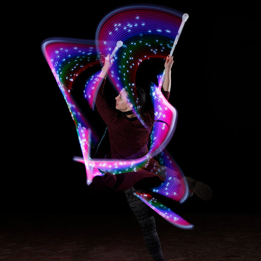 flowtoys full vision LED baton in action :: multi-pixel, full spectrum, fully illuminated, rechargeable staff with lifetime warranty