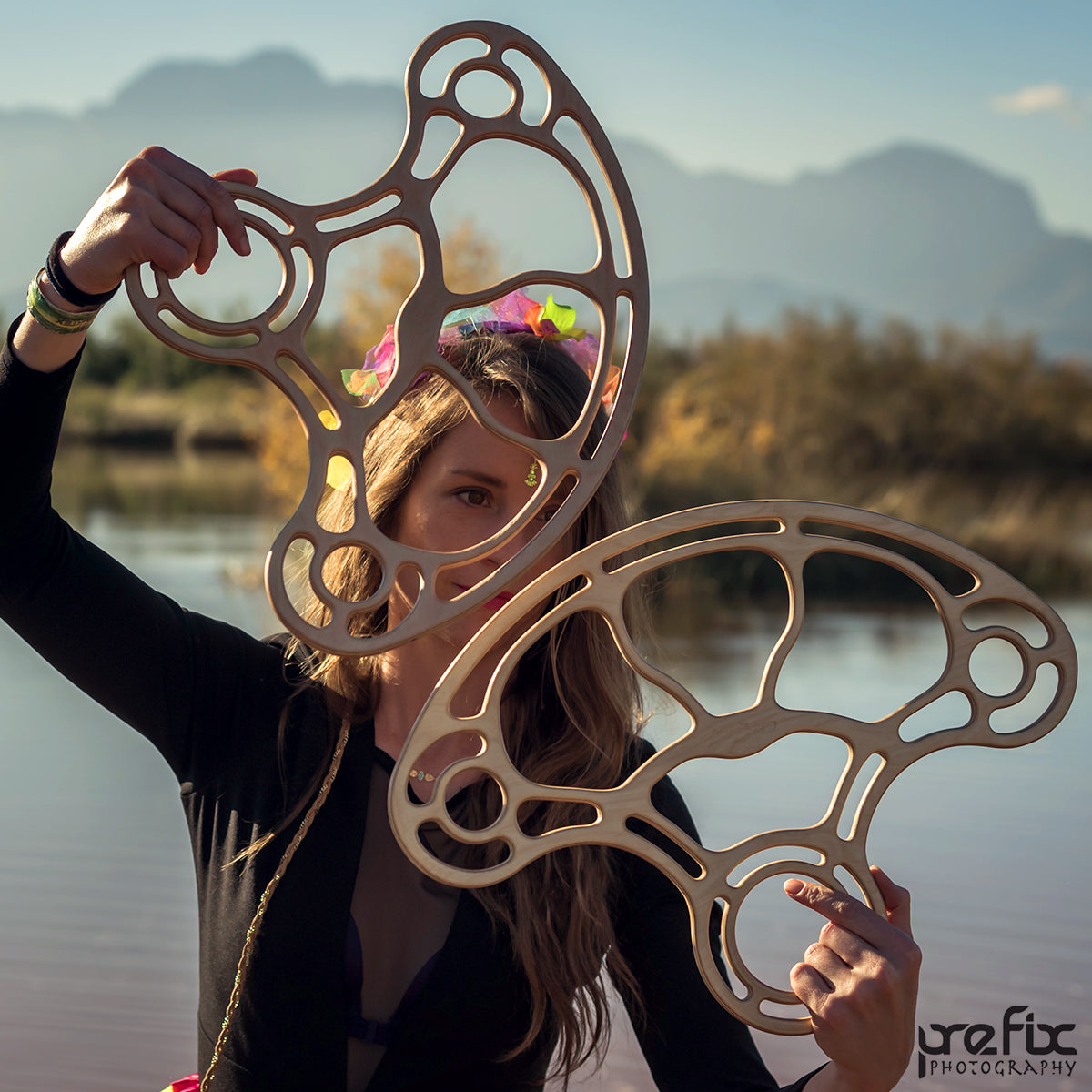 flow DNA wooden mojura fans in action