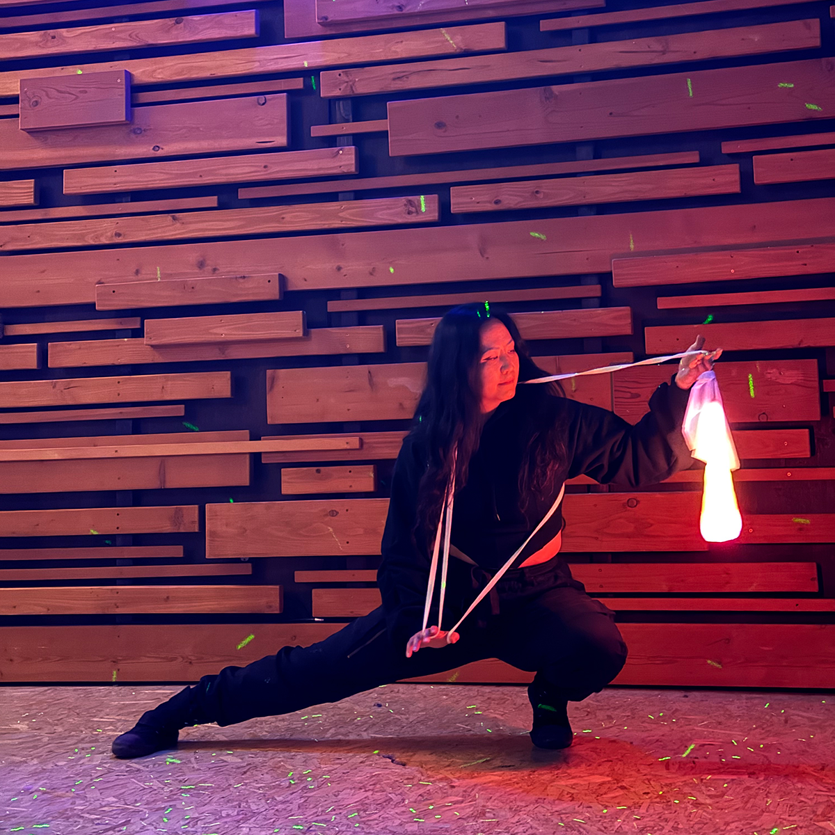 flowtoys modular pop'n flow LED rope dart action shot