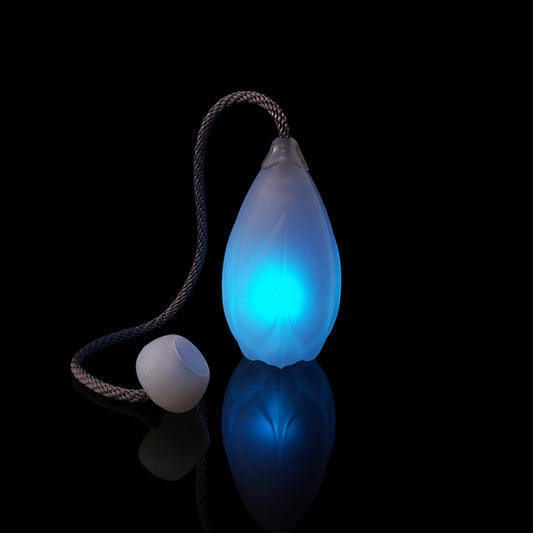 single flowtoys podpoi with 6mm smithy cord and silicone uni knob on black background